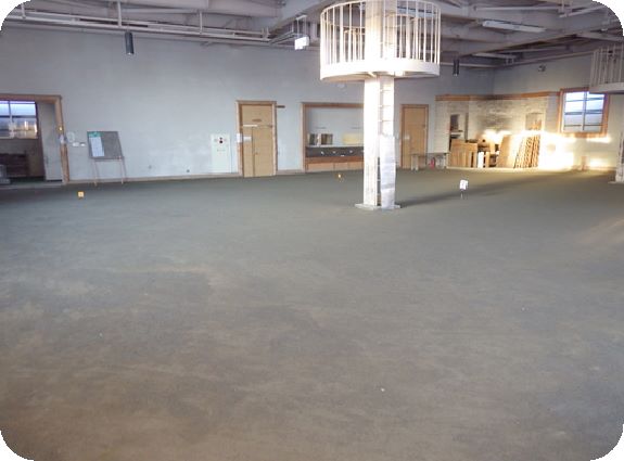 土間「どろんこ広場」